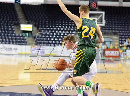 Thumbnail 2 in Puyallup vs Kentridge (4A SPSL Tournament) photogallery.