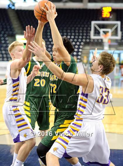 Thumbnail 1 in Puyallup vs Kentridge (4A SPSL Tournament) photogallery.