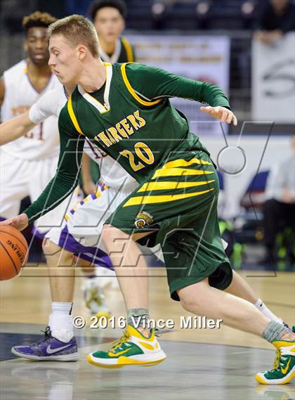 Thumbnail 2 in Puyallup vs Kentridge (4A SPSL Tournament) photogallery.