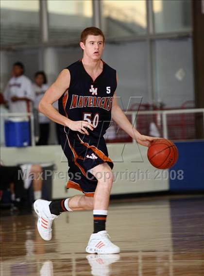 Thumbnail 1 in Bush vs. Madison (McDonald's Texas Invitational) photogallery.