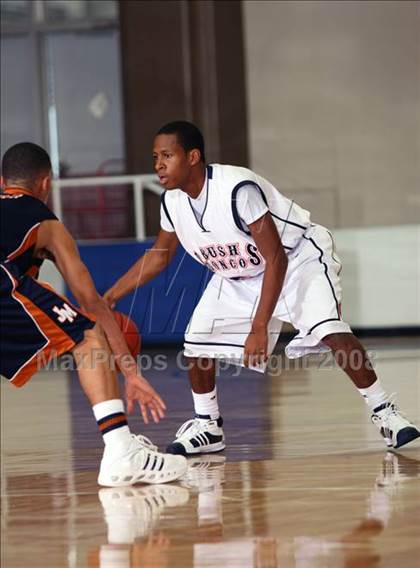 Thumbnail 1 in Bush vs. Madison (McDonald's Texas Invitational) photogallery.