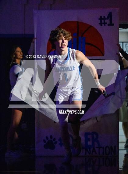 Thumbnail 3 in Canton Central Catholic @ Louisville photogallery.