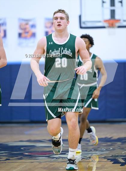Thumbnail 3 in Canton Central Catholic @ Louisville photogallery.