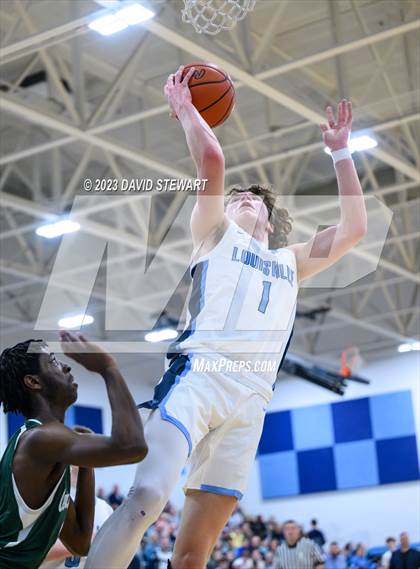Thumbnail 1 in Canton Central Catholic @ Louisville photogallery.