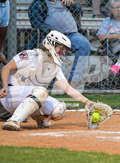 Thumbnail 2 in Paetow @ Waller photogallery.