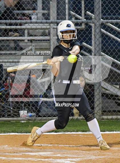 Thumbnail 3 in Paetow @ Waller photogallery.