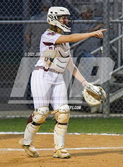 Thumbnail 2 in Paetow @ Waller photogallery.