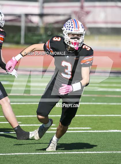 Thumbnail 3 in Covenant vs. Covenant Christian (TAPPS Football Div III Playoff) photogallery.