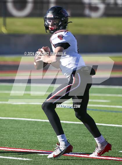 Thumbnail 1 in Covenant vs. Covenant Christian (TAPPS Football Div III Playoff) photogallery.