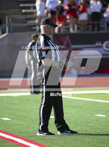 Thumbnail 1 in Covenant vs. Covenant Christian (TAPPS Football Div III Playoff) photogallery.