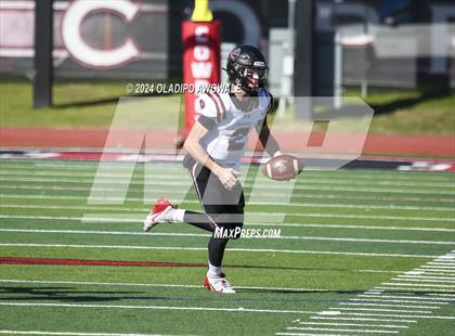 Thumbnail 2 in Covenant vs. Covenant Christian (TAPPS Football Div III Playoff) photogallery.