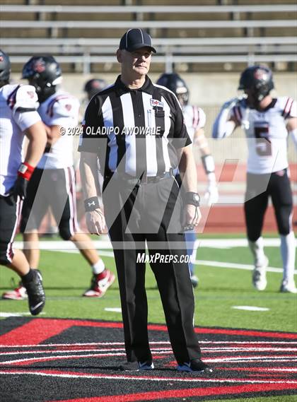 Thumbnail 3 in Covenant vs. Covenant Christian (TAPPS Football Div III Playoff) photogallery.