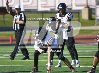 Thumbnail 2 in Covenant vs. Covenant Christian (TAPPS Football Div III Playoff) photogallery.