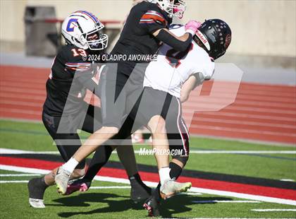 Thumbnail 2 in Covenant vs. Covenant Christian (TAPPS Football Div III Playoff) photogallery.