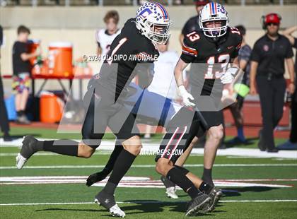 Thumbnail 3 in Covenant vs. Covenant Christian (TAPPS Football Div III Playoff) photogallery.