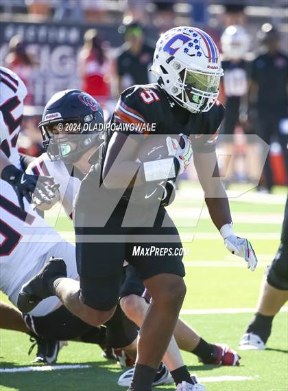 Thumbnail 3 in Covenant vs. Covenant Christian (TAPPS Football Div III Playoff) photogallery.