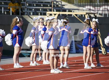 Thumbnail 2 in Covenant vs. Covenant Christian (TAPPS Football Div III Playoff) photogallery.