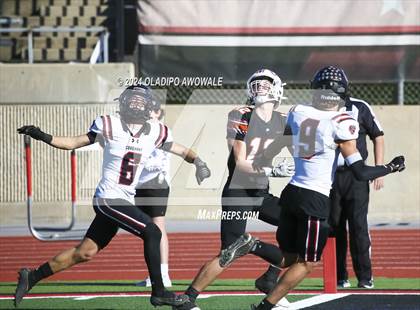 Thumbnail 2 in Covenant vs. Covenant Christian (TAPPS Football Div III Playoff) photogallery.