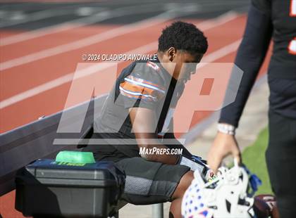 Thumbnail 3 in Covenant vs. Covenant Christian (TAPPS Football Div III Playoff) photogallery.