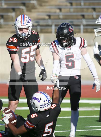 Thumbnail 2 in Covenant vs. Covenant Christian (TAPPS Football Div III Playoff) photogallery.