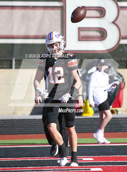 Thumbnail 3 in Covenant vs. Covenant Christian (TAPPS Football Div III Playoff) photogallery.