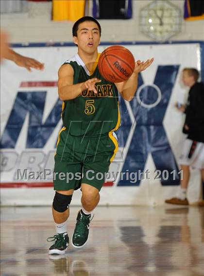 Thumbnail 1 in Moorpark vs. Edison (MaxPreps Holiday Classic) photogallery.