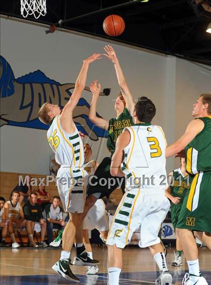 Thumbnail 3 in Moorpark vs. Edison (MaxPreps Holiday Classic) photogallery.