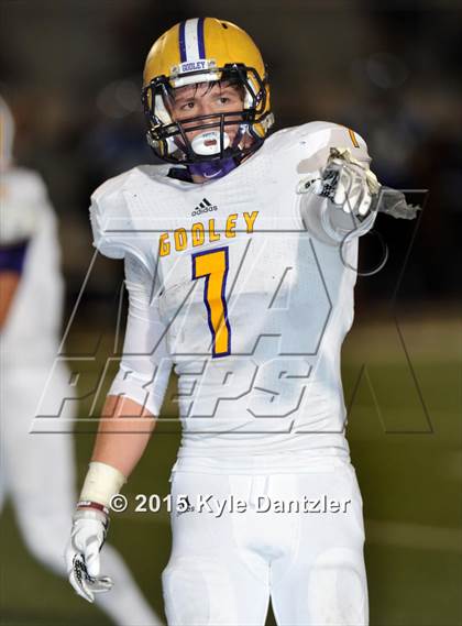 Thumbnail 2 in Godley vs Krum (UIL 4A Division 2 Region 1 Bi-District Playoff) photogallery.