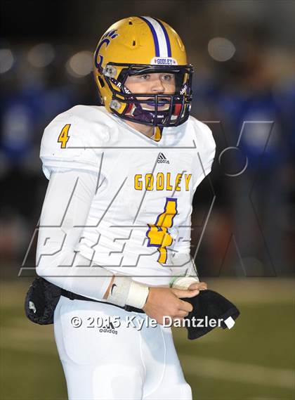 Thumbnail 2 in Godley vs Krum (UIL 4A Division 2 Region 1 Bi-District Playoff) photogallery.