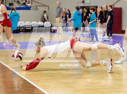 Thumbnail 2 in Eaton vs. Alamosa (CHSAA 3A Round 3) photogallery.