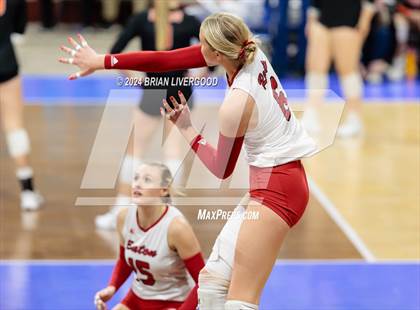 Thumbnail 3 in Eaton vs. Alamosa (CHSAA 3A Round 3) photogallery.