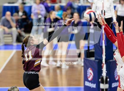 Thumbnail 2 in Eaton vs. Alamosa (CHSAA 3A Round 3) photogallery.