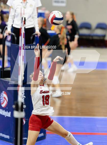 Thumbnail 3 in Eaton vs. Alamosa (CHSAA 3A Round 3) photogallery.