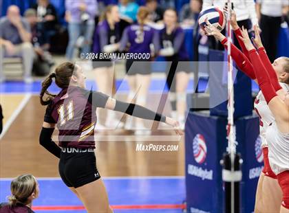 Thumbnail 3 in Eaton vs. Alamosa (CHSAA 3A Round 3) photogallery.