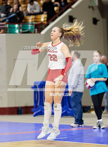 Thumbnail 1 in Eaton vs. Alamosa (CHSAA 3A Round 3) photogallery.