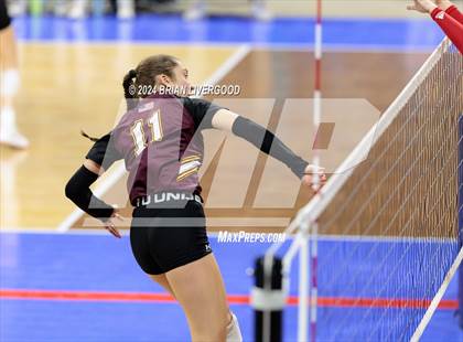 Thumbnail 2 in Eaton vs. Alamosa (CHSAA 3A Round 3) photogallery.