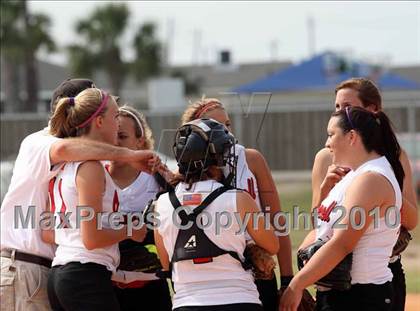 Thumbnail 1 in O'Connell vs Faith West Academy (TAPPS 3A Regional) photogallery.