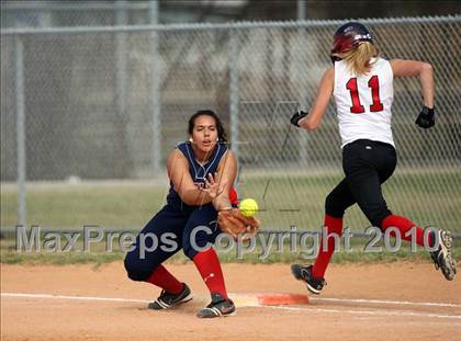 Thumbnail 1 in O'Connell vs Faith West Academy (TAPPS 3A Regional) photogallery.