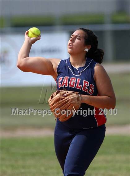 Thumbnail 1 in O'Connell vs Faith West Academy (TAPPS 3A Regional) photogallery.