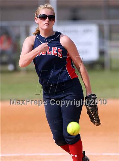 Thumbnail 2 in O'Connell vs Faith West Academy (TAPPS 3A Regional) photogallery.