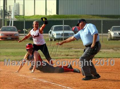 Thumbnail 3 in O'Connell vs Faith West Academy (TAPPS 3A Regional) photogallery.