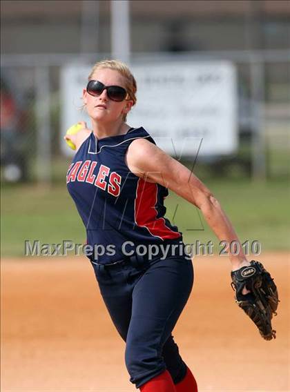 Thumbnail 3 in O'Connell vs Faith West Academy (TAPPS 3A Regional) photogallery.