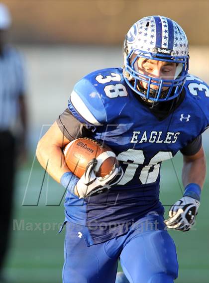 Thumbnail 1 in Angleton vs. Georgetown (UIL 4A Division 1 Regional Playoff) photogallery.