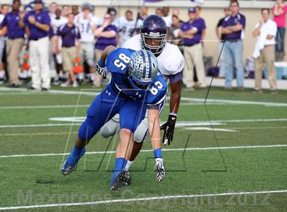 Thumbnail 3 in Angleton vs. Georgetown (UIL 4A Division 1 Regional Playoff) photogallery.