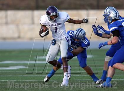 Thumbnail 1 in Angleton vs. Georgetown (UIL 4A Division 1 Regional Playoff) photogallery.