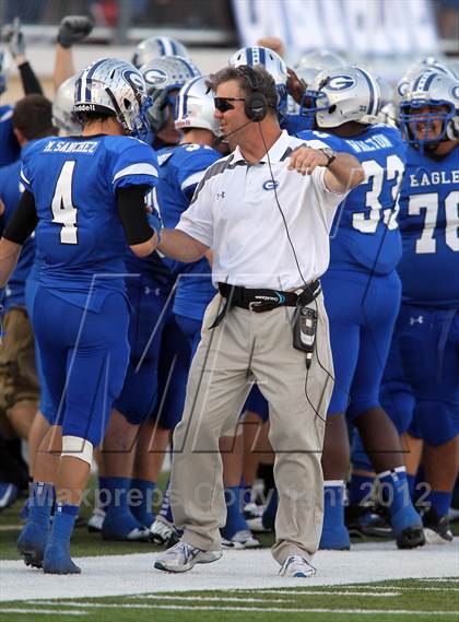 Thumbnail 3 in Angleton vs. Georgetown (UIL 4A Division 1 Regional Playoff) photogallery.