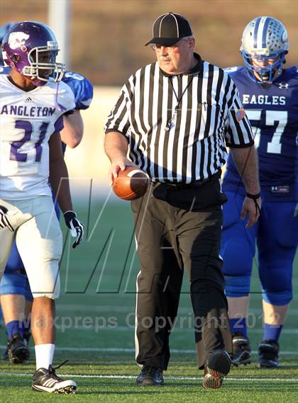 Thumbnail 1 in Angleton vs. Georgetown (UIL 4A Division 1 Regional Playoff) photogallery.