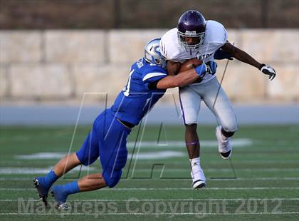 Thumbnail 1 in Angleton vs. Georgetown (UIL 4A Division 1 Regional Playoff) photogallery.
