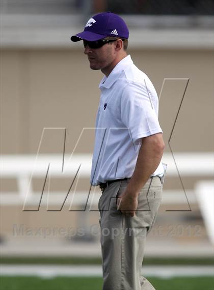 Thumbnail 1 in Angleton vs. Georgetown (UIL 4A Division 1 Regional Playoff) photogallery.