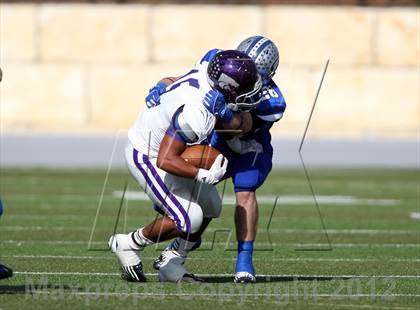 Thumbnail 2 in Angleton vs. Georgetown (UIL 4A Division 1 Regional Playoff) photogallery.